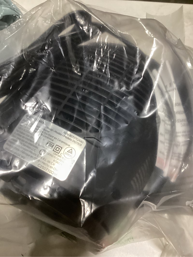 Amazon Basics Oscillating Ceramic Space Heater, Portable Indoor Heating Solution, With Overheat and 