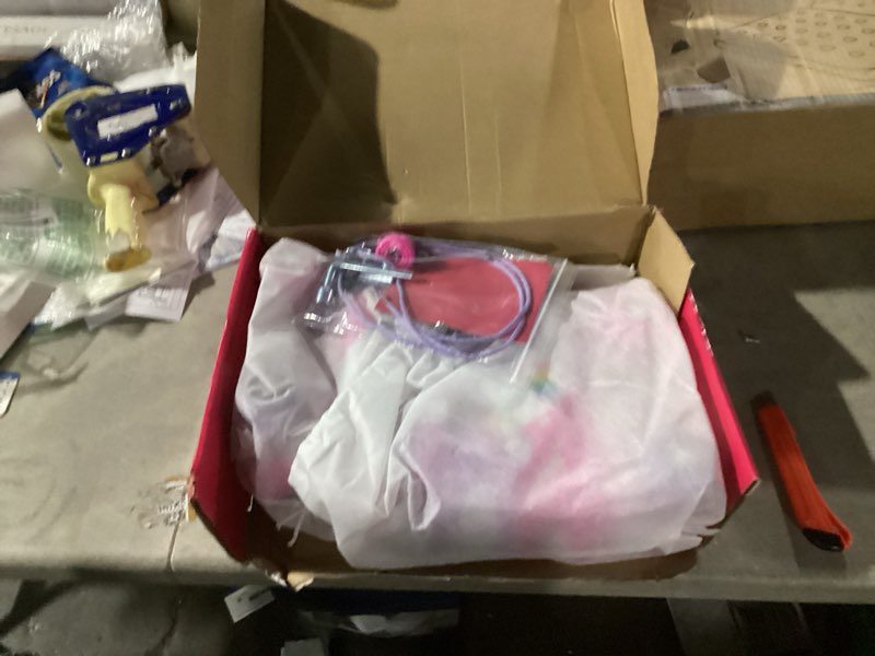 Condition photo showing Good Condition for SULIFEEL Rainbow Unicorn 4 Size Adjustable Roller Skates for Girls Boys for Kids Ages 3-5 5-8 6-12 Children Skates Indoor Outdoor F Pink Medium - Big Kid