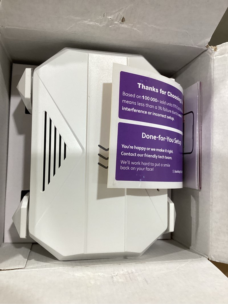 Condition photo showing Good Condition for 2100mbps wifi extender -ac2100 wifi extender signal booster with gigabit ethernet port, wifi booster dual-band(5.8g&2.4g) coverage to 12888 sp.ft, faster speed, compatible with multiple devices