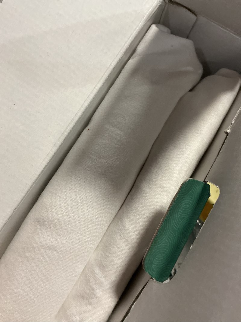 Condition photo showing New/Like New for texas linen co. 100% organic cotton percale weave fitted sheet queen size, white, 1 deep pocket queen fitted sheet, fits mattress upto 16" crisp and cool bed linen, luxury gots certified sheets queen white