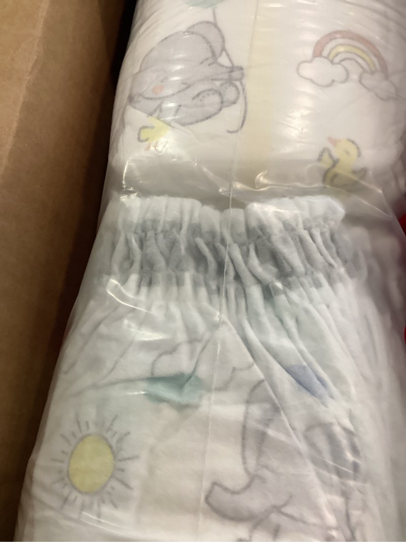 Condition photo showing Good Condition for Pampers Diapers - Swaddlers 360° - Size 4, 132 Count, up to 100% Leakproof Comfy Dry Fit, Designed for Easy Changes, Pull On Baby Diaper (Packaging May Vary) Size 4 132