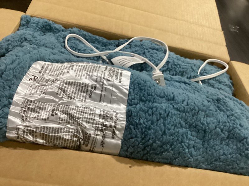Condition photo showing Good Condition for Heated Blanket Full Size Electric Heating Blanket with 6 Heating Levels & 1-10 Hours Adjustable Timer, Soft Cozy Sherpa Washable with ETL Certified for Whole Body, 72"X84", Slate Blue A-slate Blue FULL-72x84