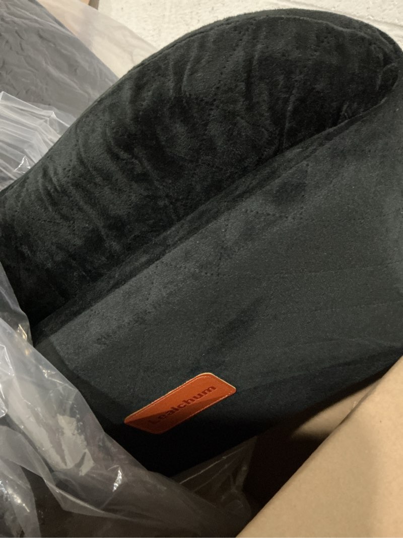 Condition photo showing As Is for lealchum dog booster car seat for small/medium dogs,6in memory foam elevated cushion,fully detachable and washable,2 clip-on safety leashes,anti-slip base(black/grey,medium) black/grey medium