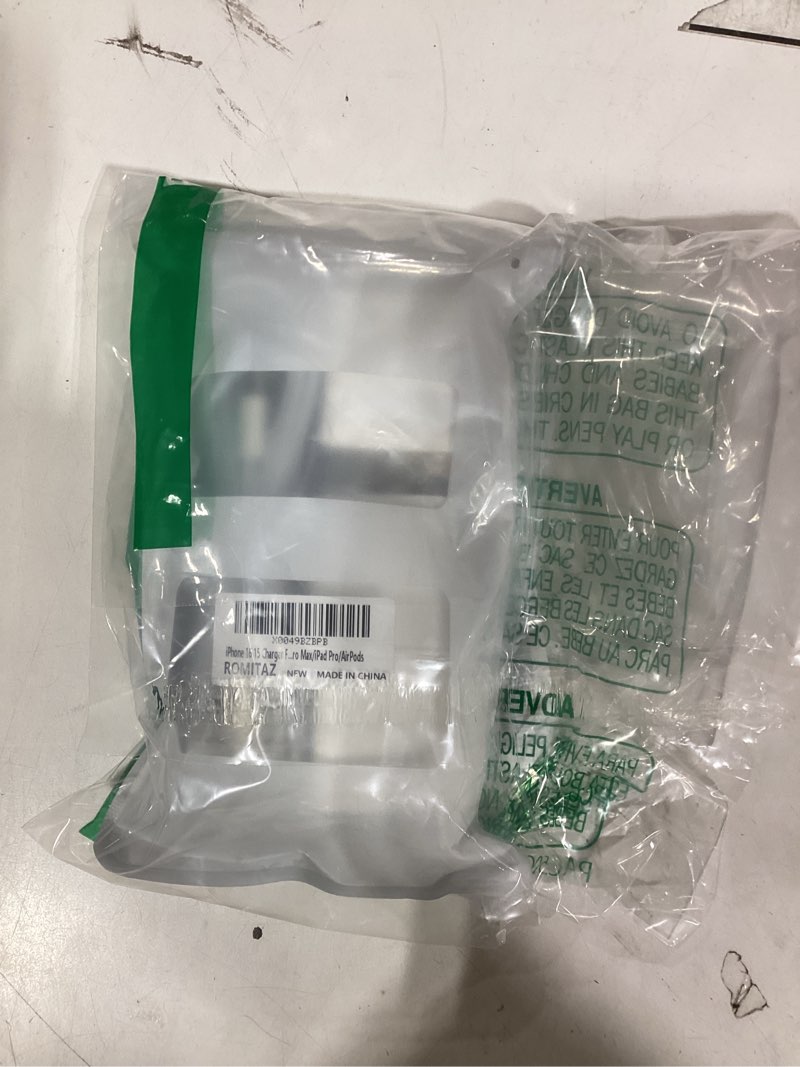 Condition photo showing Good Condition for iPhone 17 16 15 Charger Fast Charging 3+3Pack Type C Charger USB C Chargers Block with 6FT Cable for iPhone Air/17/17 Plus/17 Pro/17 Pro Max/16/16 Plus/16 Pro/16 Pro Max/15/15 Pro Max/iPad Pro white