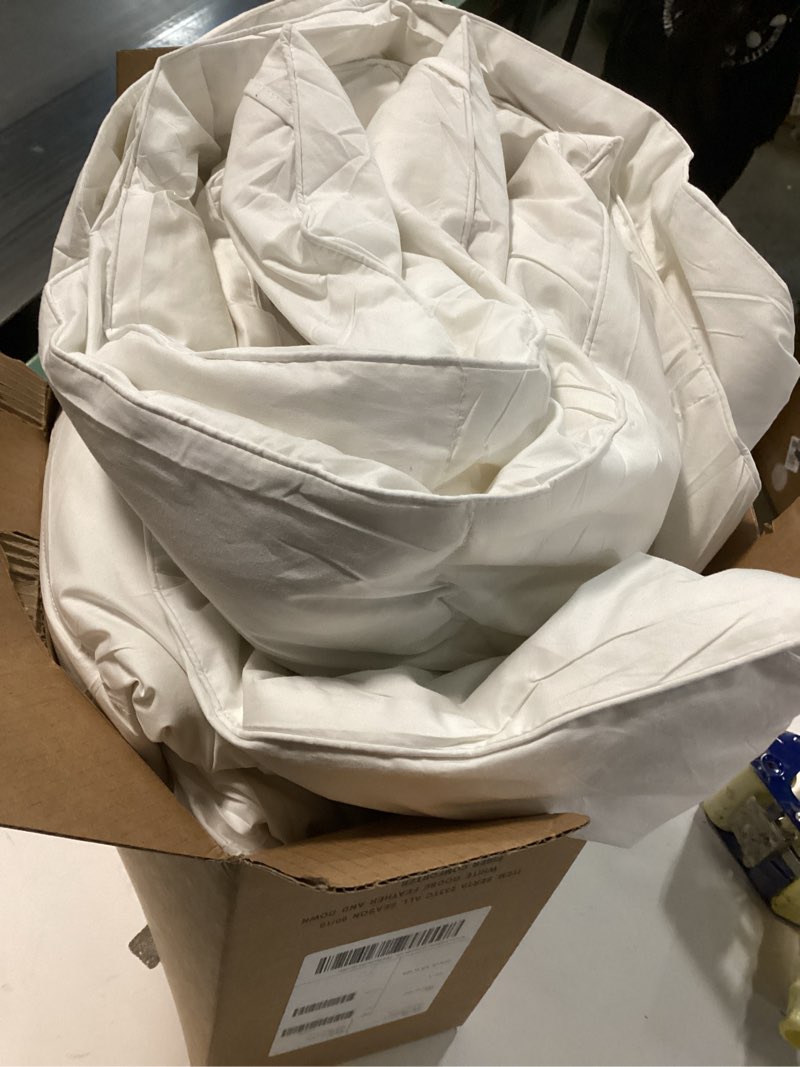 Condition photo showing As Is for Serta Goose Feather Down Fiber Cotton Comforter King Size - 100% Cotton Duvet Insert - Hotel Luxury Hypoallergenic Bedding Comforter All Season Medium Warmth 106 x 90 Inch White King All Season