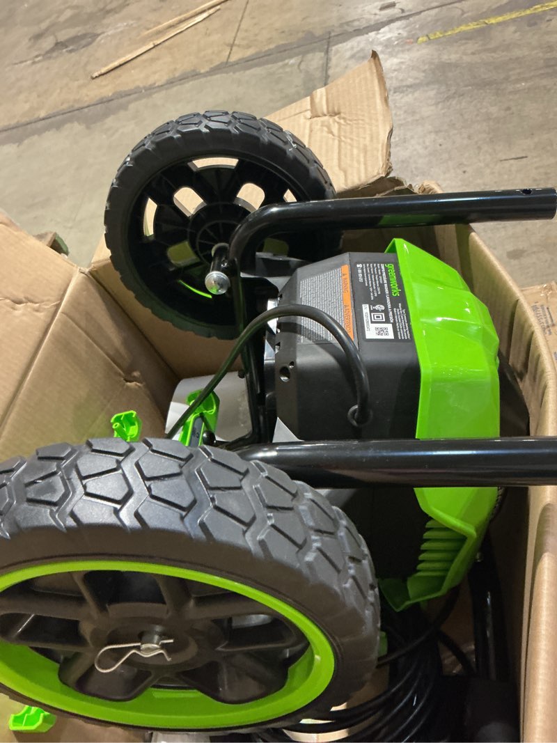 greenworks 2200-psi 1.2-gpm cold water electric pressure washer with 4 spray tips