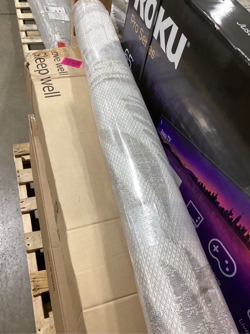 Condition photo showing Good Condition for SUPERIOR Indoor Area Rug, Jute Backed, Perfect for Hallway, Entryway, Office, Living/Dining Room, Bedroom, Kitchen, Floor, Modern Floral Patchwork Decor, Pastiche Collection - 5ft x 8ft , Beige