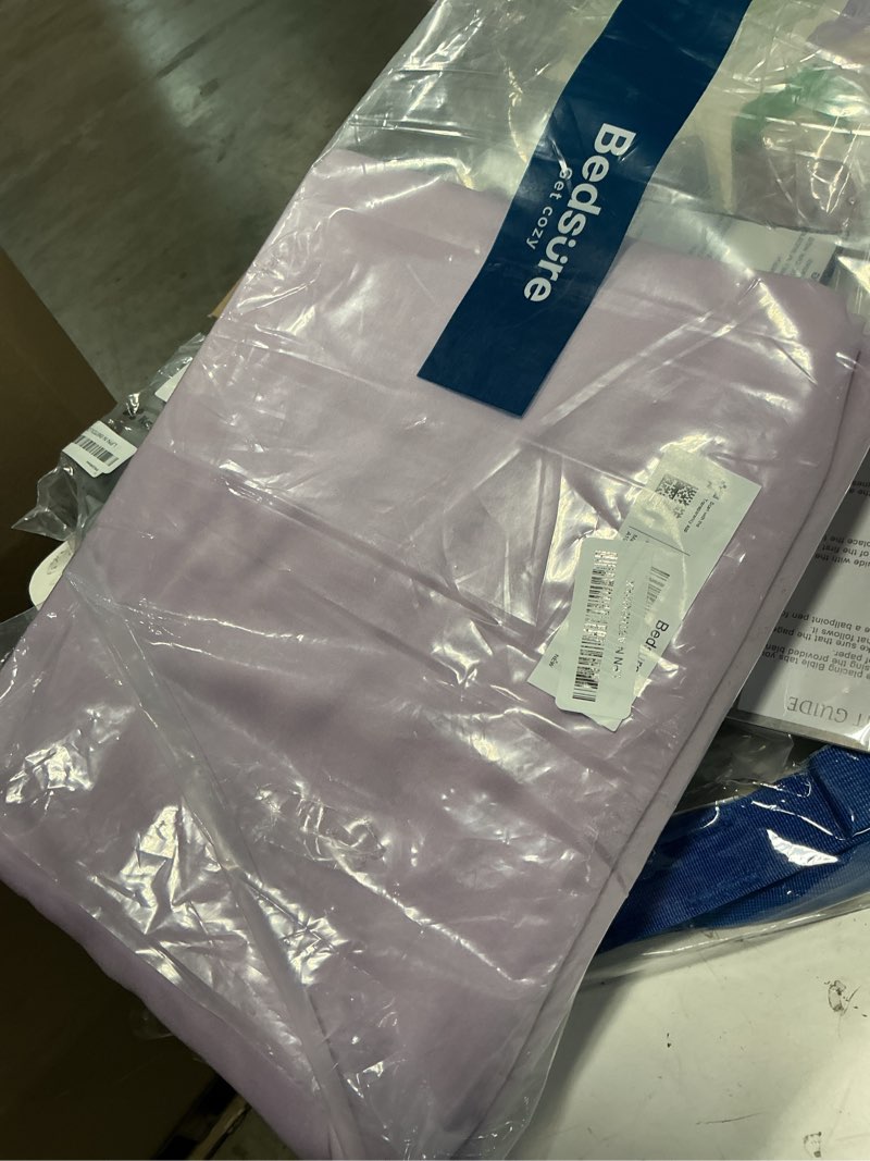 Condition photo showing Good Condition for Bedsure Queen Sheet Set, Rayon Derived from Bamboo, Cooling Sheets, Breathable & Soft, Deep Pocket Up to 16 Inches, Hotel Luxury Silky Bedding for Hot Sleepers, Lilac 13 - Lilac Queen