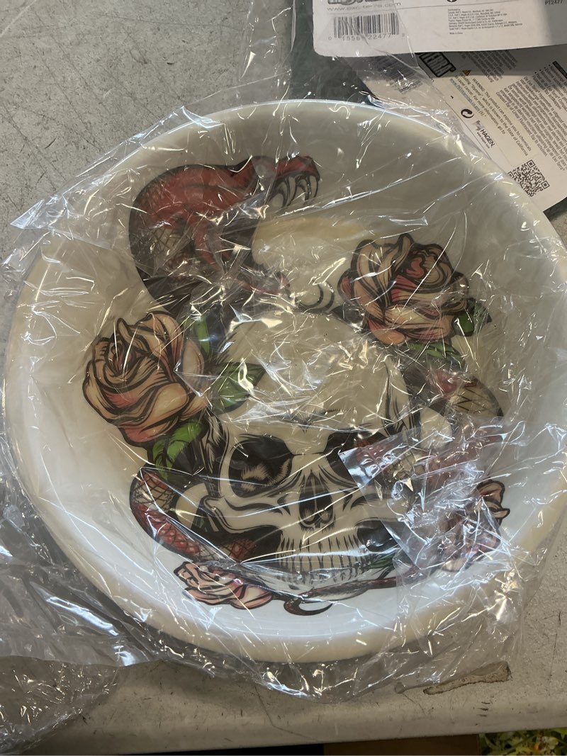 Condition photo showing New/Like New for Multipet Komodo Reptile Bowl with Skull & Snake Design, Large