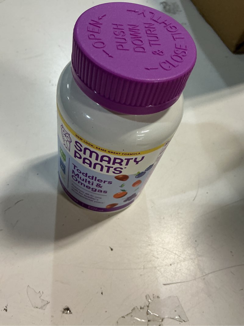 Condition photo showing New/Like New for (exp:05/jun/2026)smartypants toddler multivitamin gummies: omega 3 fish oil (epa/dha), vitamin d3, c, vitamin b12, b6, a, k & zinc, biotin, beta carotene, gluten free, three fruit flavors, 90 count (30 day supply) old formula 1 count (pack of 1)