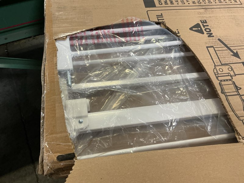 Condition photo showing Good Condition for keny 29"-42.5" Baby Gate for Stairs, Auto Close Safety Dog Gate, Pressure Mounted Easy Walk Through Pet Gate for Doorways, Durable Stair Gate, 30" Tall, White White 29-42.5"Wide, 30"Tall