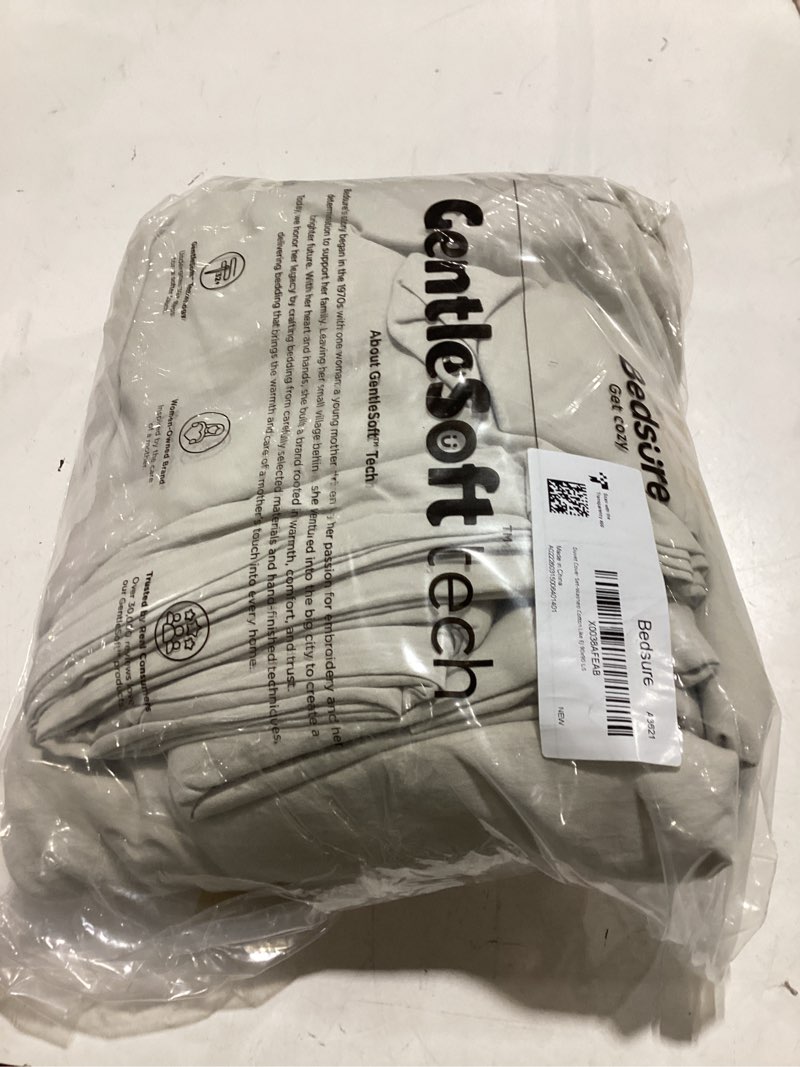 Condition photo showing Good Condition for bedsure duvet cover queen size - 3 pieces prewashed extra soft bedding set, includes 1 duvet cover 90x90 inches with zipper closure & 2 pillow shams, linen, comforter not included 02 - linen (no comforter) queen (90" x 90")