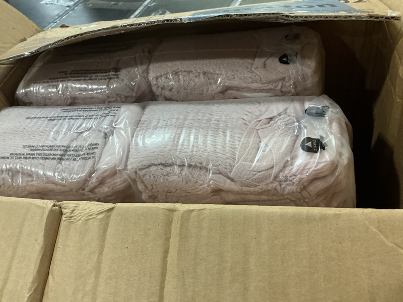 Condition photo showing New/Like New for Depend Fresh Protection Adult Incontinence Underwear for Women  Maximum  L  Blush  72Ct