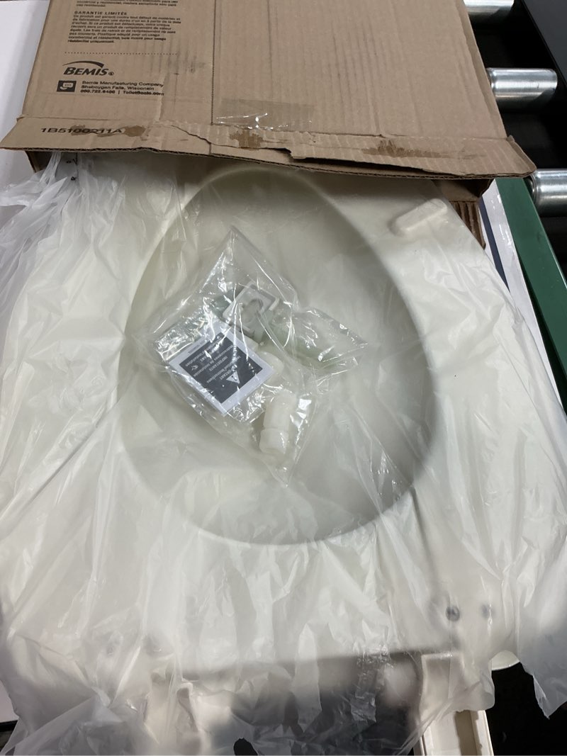 Condition photo showing New/Like New for Bemis Ashland Modern Wood Toilet Seat with Decorative Edge, Slow Close, Secure Hinges, Made in USA, Elongated, Biscuit Elongated Biscuit