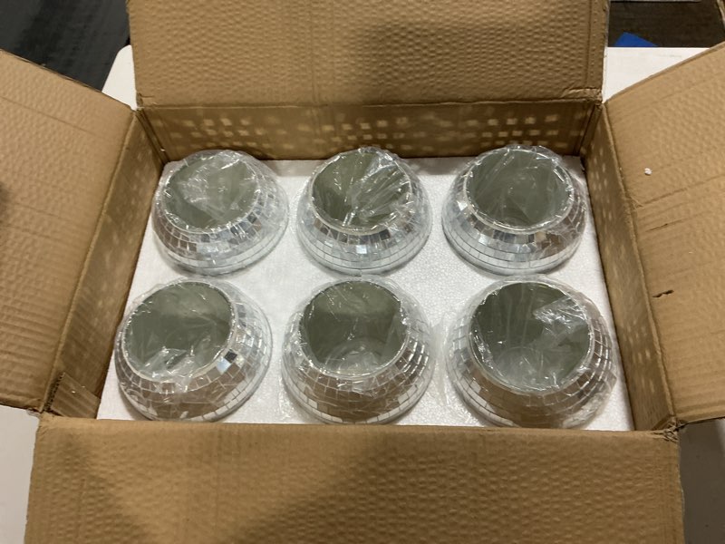 Condition photo showing Good Condition for WDHODEC 6PCS Glass Disco Ball Vase 6x4 Inches Silver Mosaic Mirror Disco Ball Planter Décor Candle Holder for Table Centerpieces Wedding Birthday Party Christmas Table Decor Large Large 6 Pcs