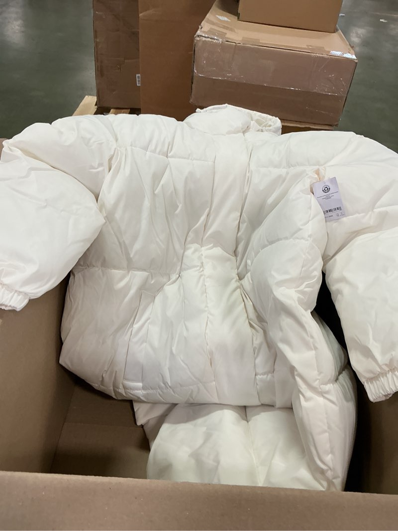 Condition photo showing New/Like New for Amazon Essentials Women's Oversized Long Puffer Jacket (Available in Plus Size) 4X Eggshell White