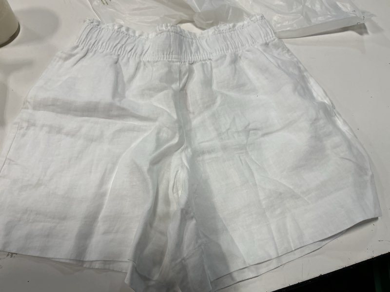 Condition photo showing Good Condition for european linen high waisted shorts white small
