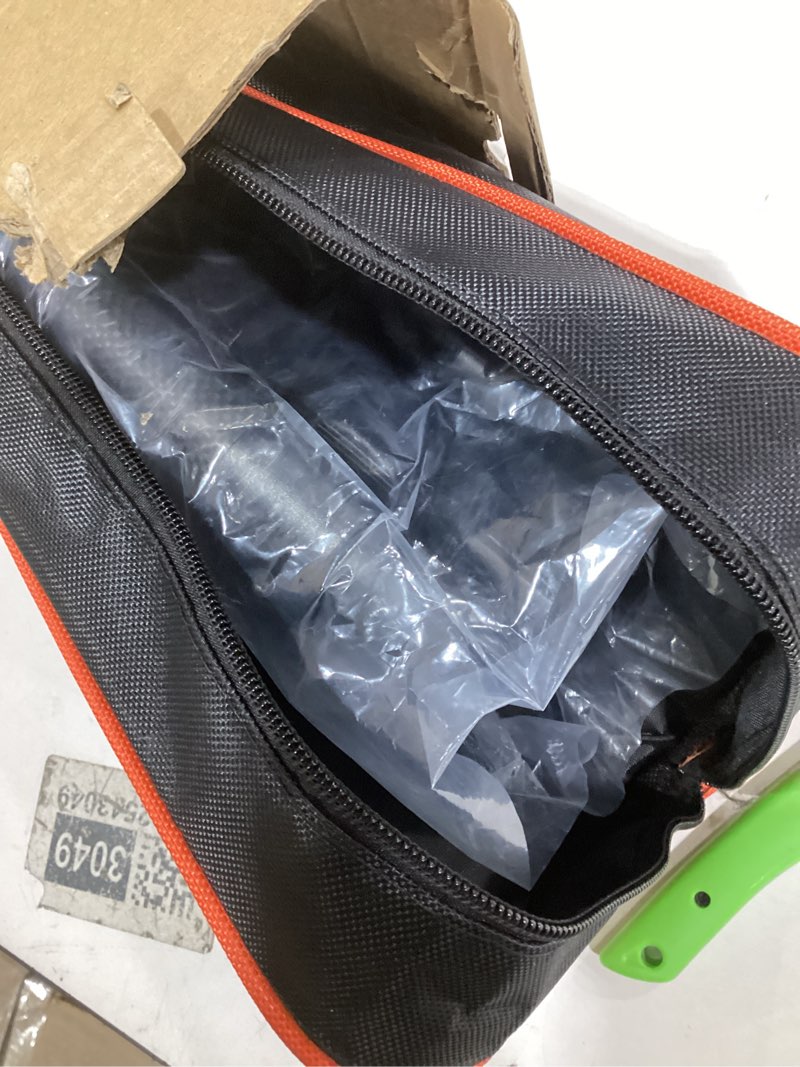 Condition photo showing New/Like New for freesea carbon fiber light stand photography - 1.4in oversized tubes heavy duty stand, 106in tall tripod with flip-lock & gas spring, holds softboxes/ring lights up to 5kg