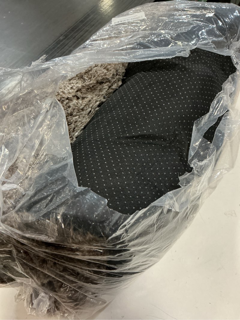 Condition photo showing Good Condition for ULIGOTA Dog Crate Pad for Large Dogs, 36 inch, Deluxe Plush Anti-Slip Pet Bed, Fully Kennel Pad Large 36"x24" Brown