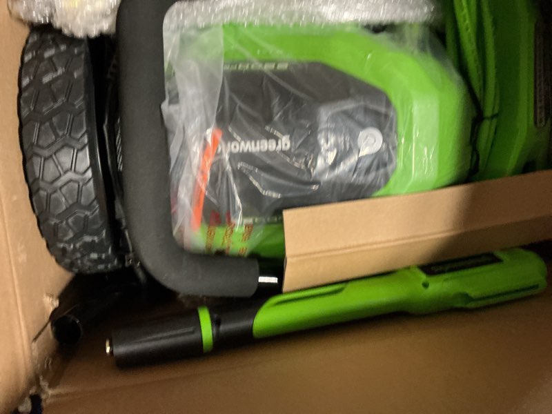 Condition photo showing Good Condition for greenworks 2200-psi 1.2-gpm cold water electric pressure washer with 4 spray tips