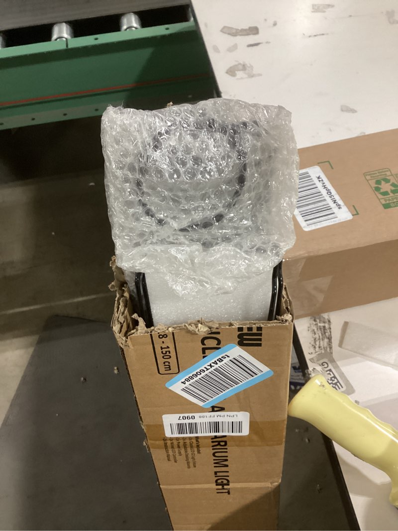 Condition photo showing Good Condition for NICREW ClassicLED Gen 2 Aquarium Light, 40 Watts, Dimmable LED Fish Tank Light with 2-Channel Control, White and Blue LEDs, Size 48 to 60 Inch 48 - 60 in