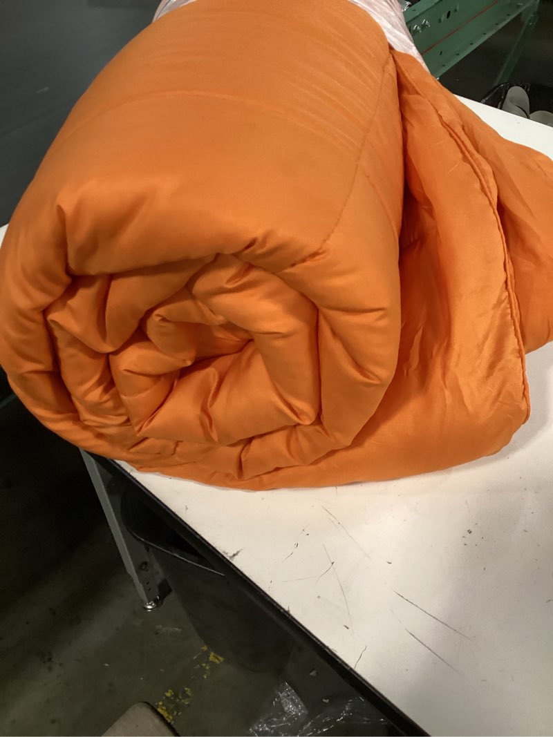 Condition photo showing Good Condition for NTBAY Queen Comforter - Down Alternative Duvet Insert, All Season Bedding Quilted with Corner Tabs, Machine Washable, Soft Comforter Only, Orange Orange Queen(90x90 Inch) Pack of 1