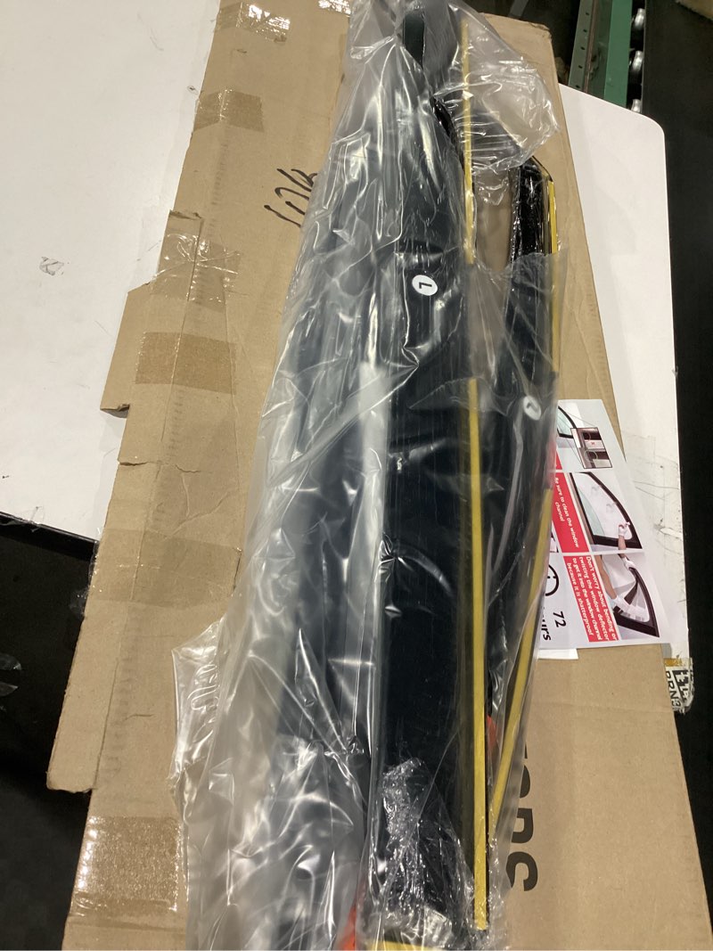Condition photo showing Good Condition for flexible side window deflectors