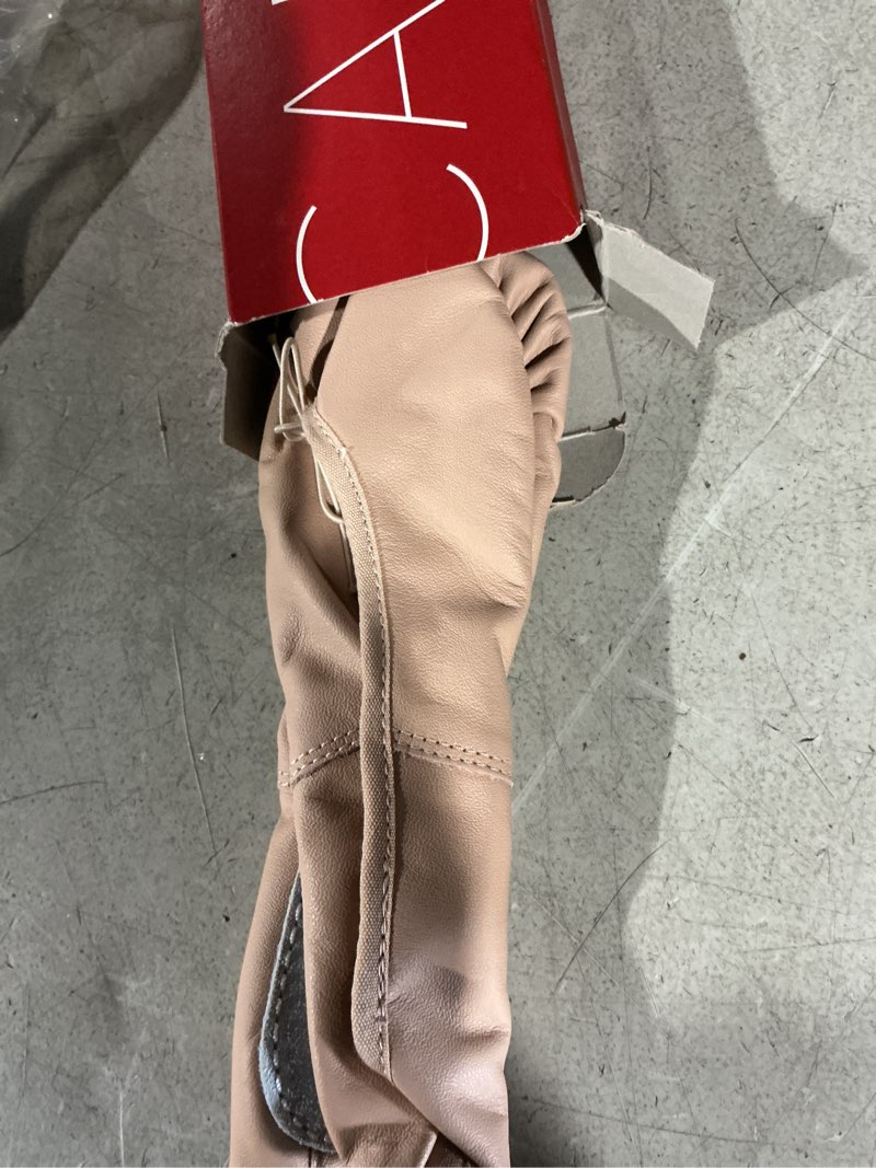 Condition photo showing Good Condition for capezio womens capezio daisy ballet shoe 7 wide ballet pink