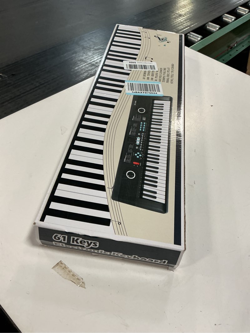 Condition photo showing New/Like New for 61 keys piano keyboard, Electronic Digital Piano with Built-In Speaker Microphone, Portable Keyboard Gift Teaching for Beginners, electric piano for kids, Birthday Gift for Children
