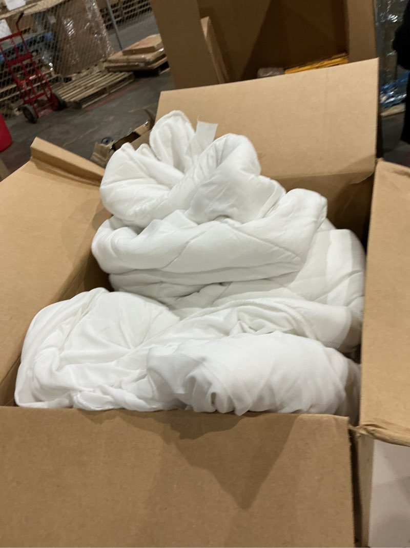 Condition photo showing As Is for easeland queen size mattress topper pillow top mattress cover quilted fitted mattress protector cotton top 8-21" deep pocket extra thick mattress pad (60x80 inches, white) white queen