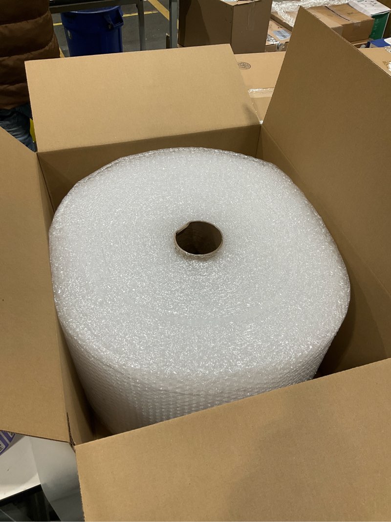 Condition photo showing Good Condition for Amazon Basics Perforated Bubble Cushioning Wrap - Medium 5/16", 24-Inch x 100-Foot Long Roll, Clear Clear 24 inch x 100 ft