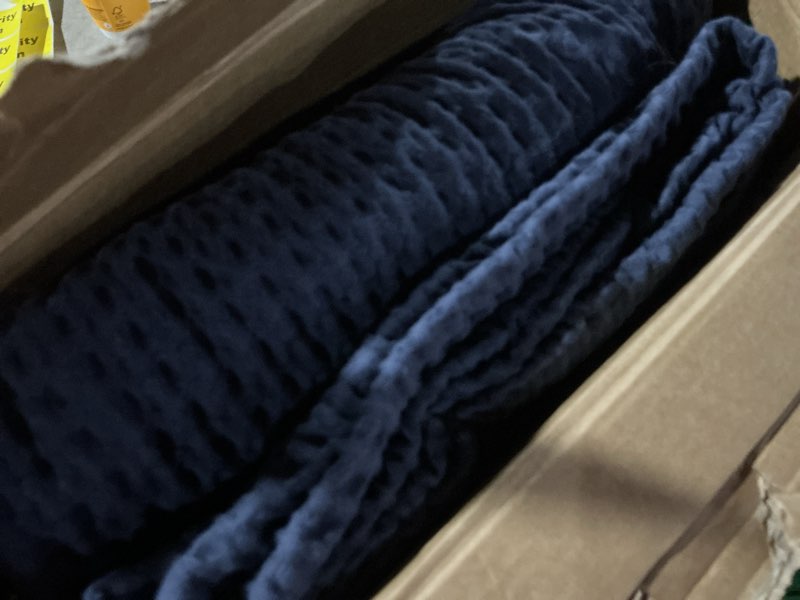 Condition photo showing New/Like New for PHF 100% Cotton Waffle Weave Blanket King Size for Bed,Snag Proof Lightweight Breathable Moisture-Wicking Throw for Couch,Great for Layering in Cold Weather,Machine Washable,Home Decor Gift-Dark Navy Dark Navy King(104" x 90")