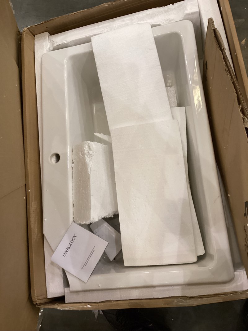Sink baisin, damaged