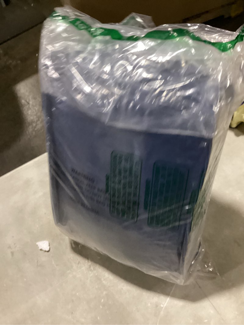 Condition photo showing New/Like New for love's cabin king size comforter set indigo blue, 7 pieces king bed in a bag, all season bedding sets with 1 comforter, 1 flat sheet, 1 fitted sheet, 2 pillowcase and 2 pillow sham king indigo blue