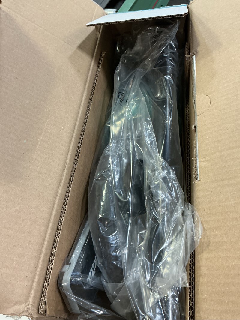 Condition photo showing Good Condition for makita xlc02zb 18v lxt lithium-ion cordless vacuum, tool only bare tool