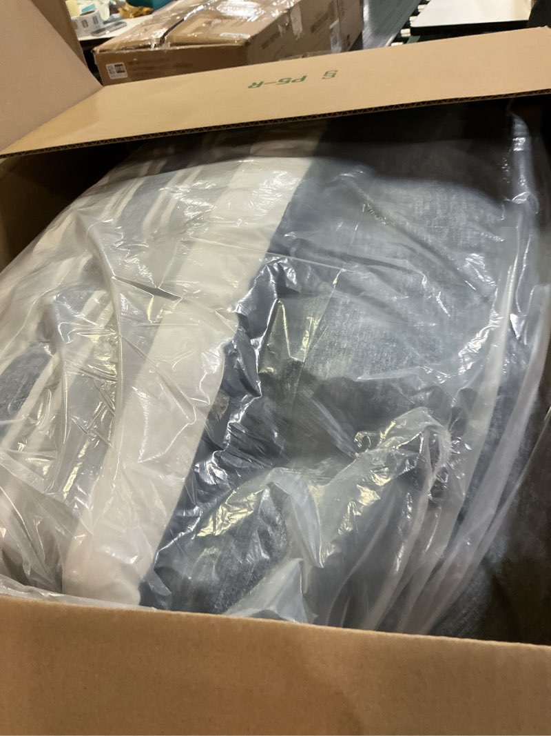 Condition photo showing Good Condition for Nautica - Twin/Twin XL Comforter Set, Reversible Woven Bedding with Matching Sham, Medium Weight for Year Round Use, Dorm Essentials, Oeko-Tex Certified (Bay Shore Navy) Casual Twin/Twin XL