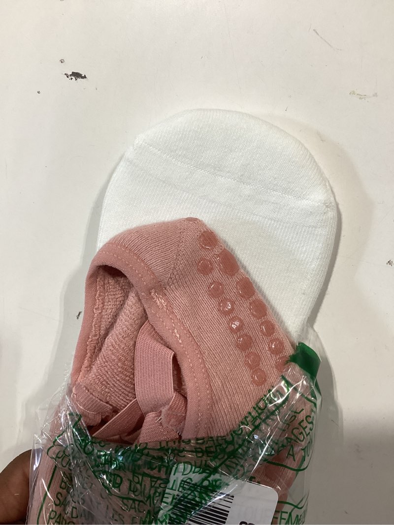 Condition photo showing Good Condition for diu life 3 pack pilates socks yoga socks with grips for women non slip, workout, pure barre, ballet, dance, hospital socks large-x-large 00 black/pink/white