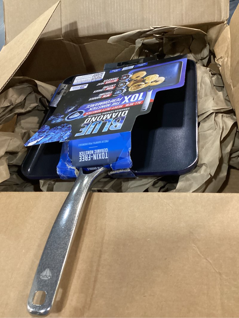 Condition photo showing Good Condition for Blue Diamond 11" Nonstick Square Griddle Pan, Non Toxic PFAS-Free Diamond Ceramic, Dishwasher & Oven Safe, Even Heating, Metal Utensil Safe, Warp Control, Blue 11" Griddle Pan