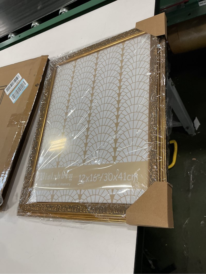 Condition photo showing New/Like New for VIOLABBEY 12x16 Picture Frame Gold, Vintage Photo Frames Ornate without Mat for Wall Hanging