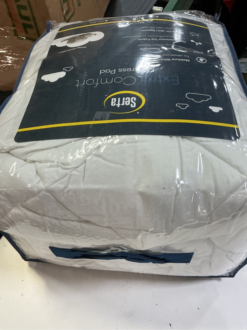 Condition photo showing New/Like New for serta air dry extra comfort plus 100% cotton fabric quilted mattress pad, cooling and breathable mattress cover, moisture wicking protection with 18" deep pocket, king, white extra comfort plus king
