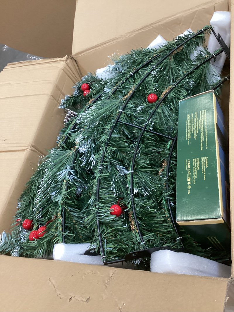 Condition photo showing Good Condition for solar wreath 48 inch, outdoor christmas wreaths large with 250 leds & 8 lighting modes, lighted holiday decorations for outside 48in