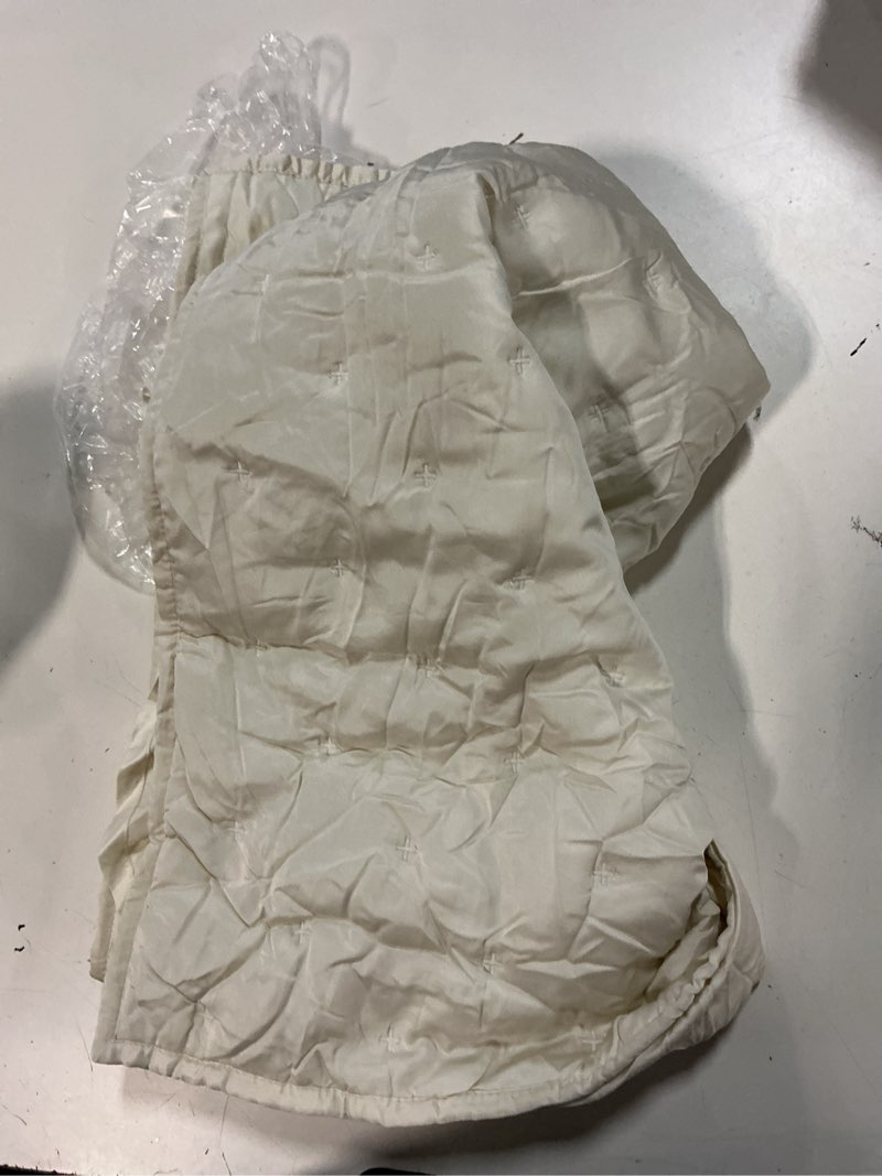 Condition photo showing New/Like New for quince bamboo dream quilted euro standard sham, euro, ivory