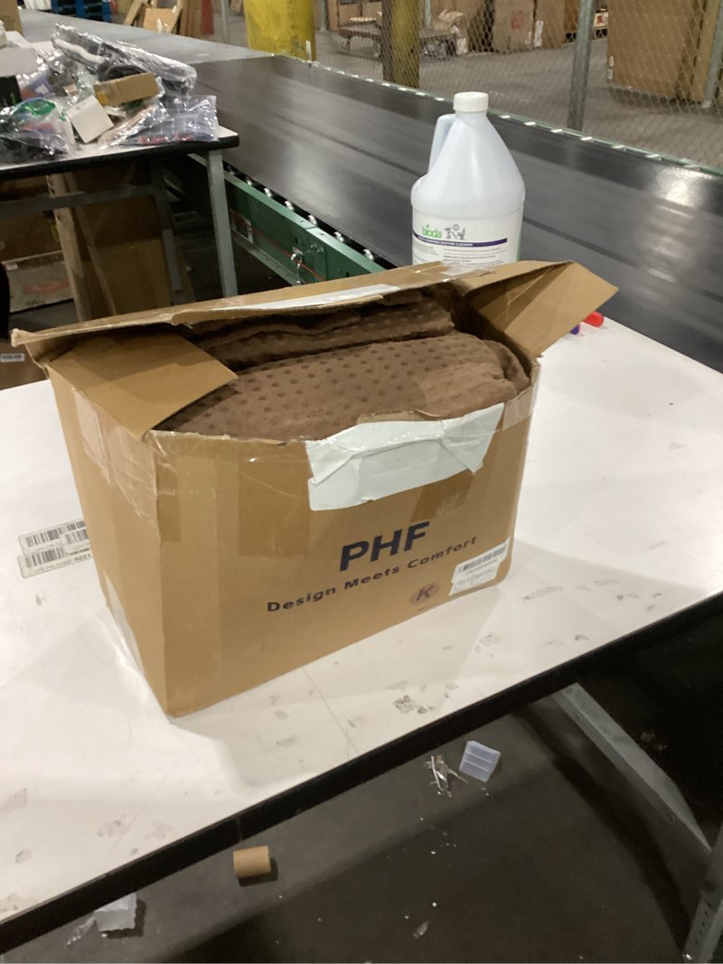 Condition photo showing Good Condition for PHF Waffle Duvet Cover Set King Size, No Snagging Ultra Soft Luxury Textured Breathable Comforter Co