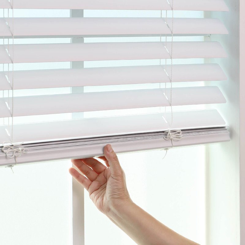  2 inch Room Darkening, Cordless Vinyl Horizontal/Venetian Blind