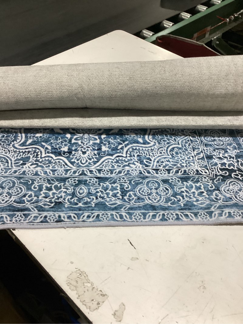 Condition photo showing Good Condition for siiloom 8x10 area rug blue, vintage floral large washable rug for living room slip-resistant ultra soft bedroom rug tribal traditional farmhouse carpet for dining room office home décor blue/white 8' x 10' (rectangular)