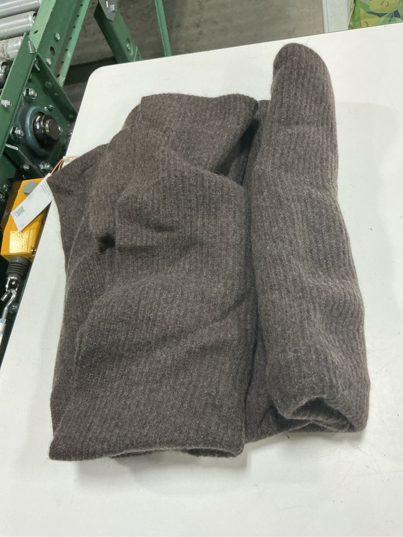 Condition photo showing As Is for quince ribbed knit cashmere throw 50*70 color heather truffle brown