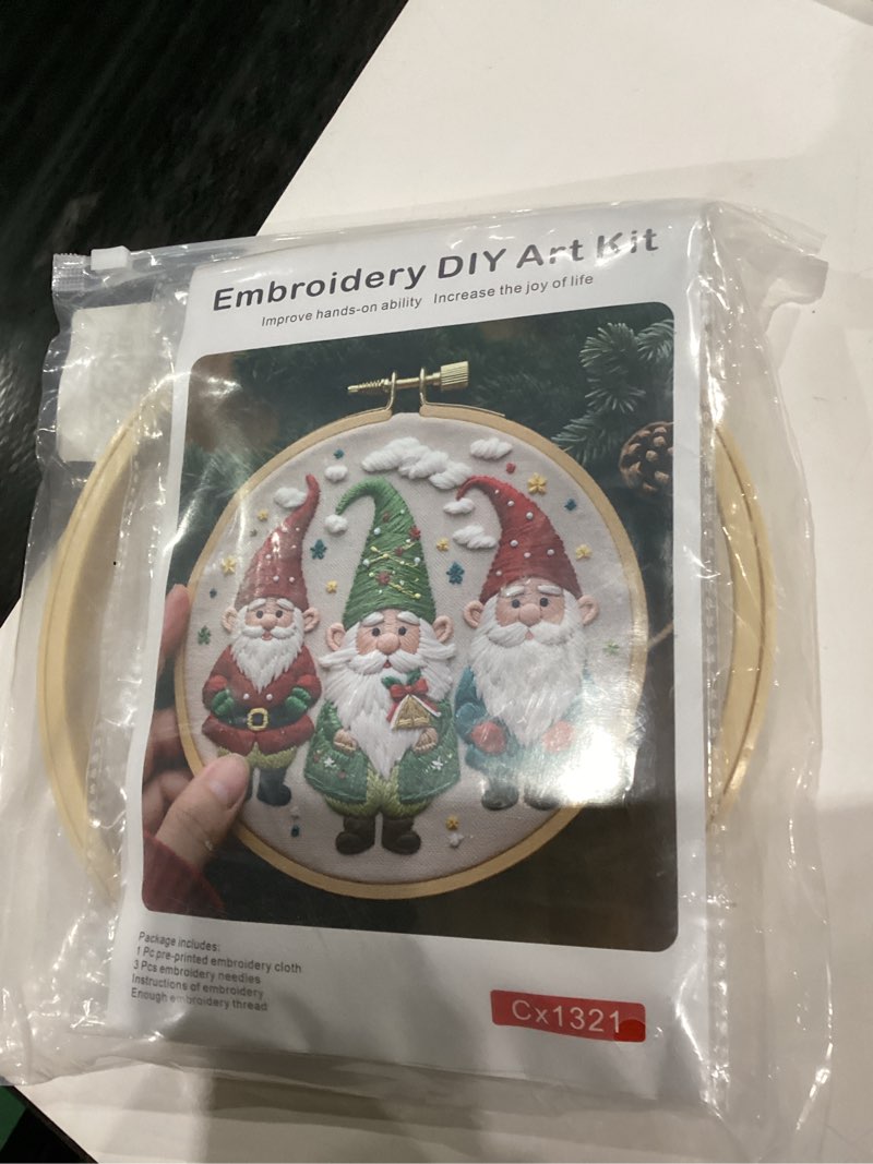 Condition photo showing New/Like New for Christmas Embroidery Kit - 7.87 inch Complete Hand Embroidery Kit Christmas with Embroidery Hoop | C