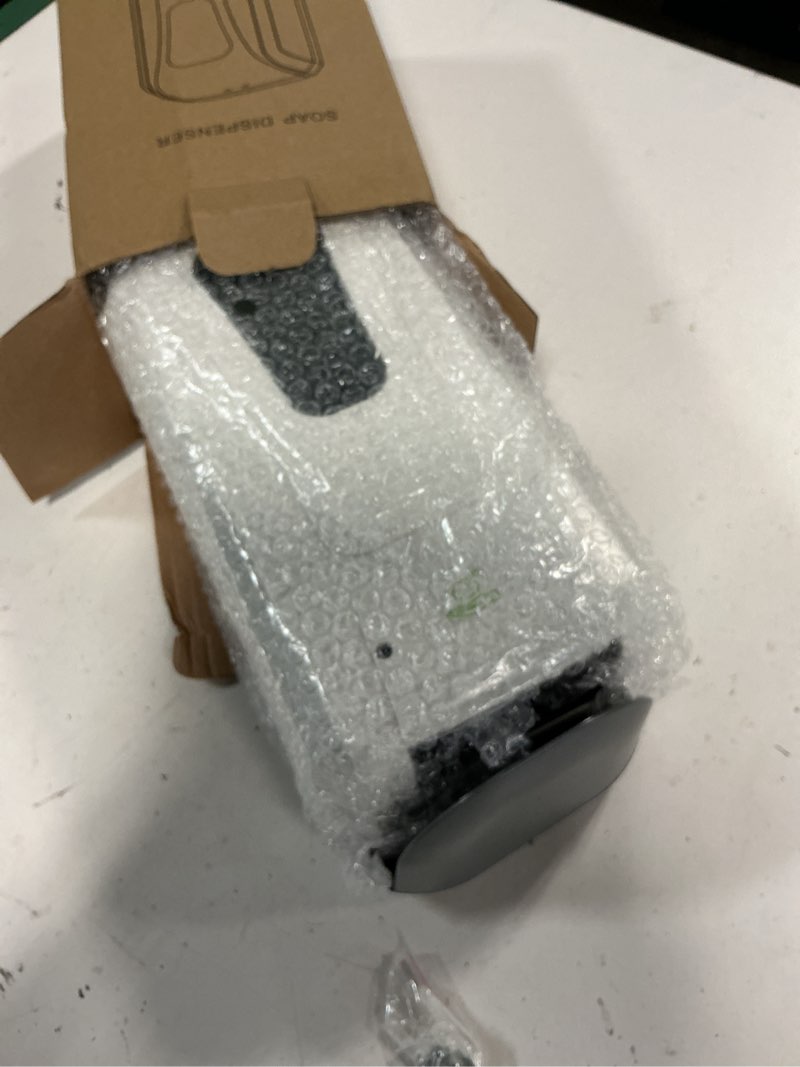 Condition photo showing New/Like New for soap dispenser 2200ml 