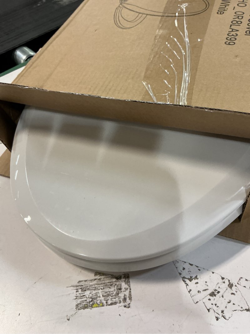 Condition photo showing Good Condition for Toilet Seat Cover Elongated – Durable PP Toilet Seat with Slow Close Hinges, Easy Clean White Replacement for American Standard Toilets White Elongated Toilet Seat