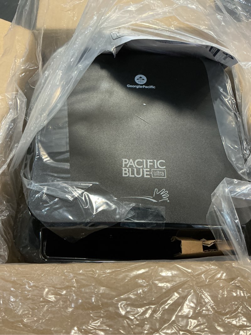 Condition photo showing Good Condition for Pacific Blue Ultra 8" High-Capacity Automated Touchless Paper Towel Dispenser by GP PRO (Georgia-Pacific); Black; 59590; 12.9" W x 9" D x 16" H; 1 Dispenser Dispenser Only, 1 Case